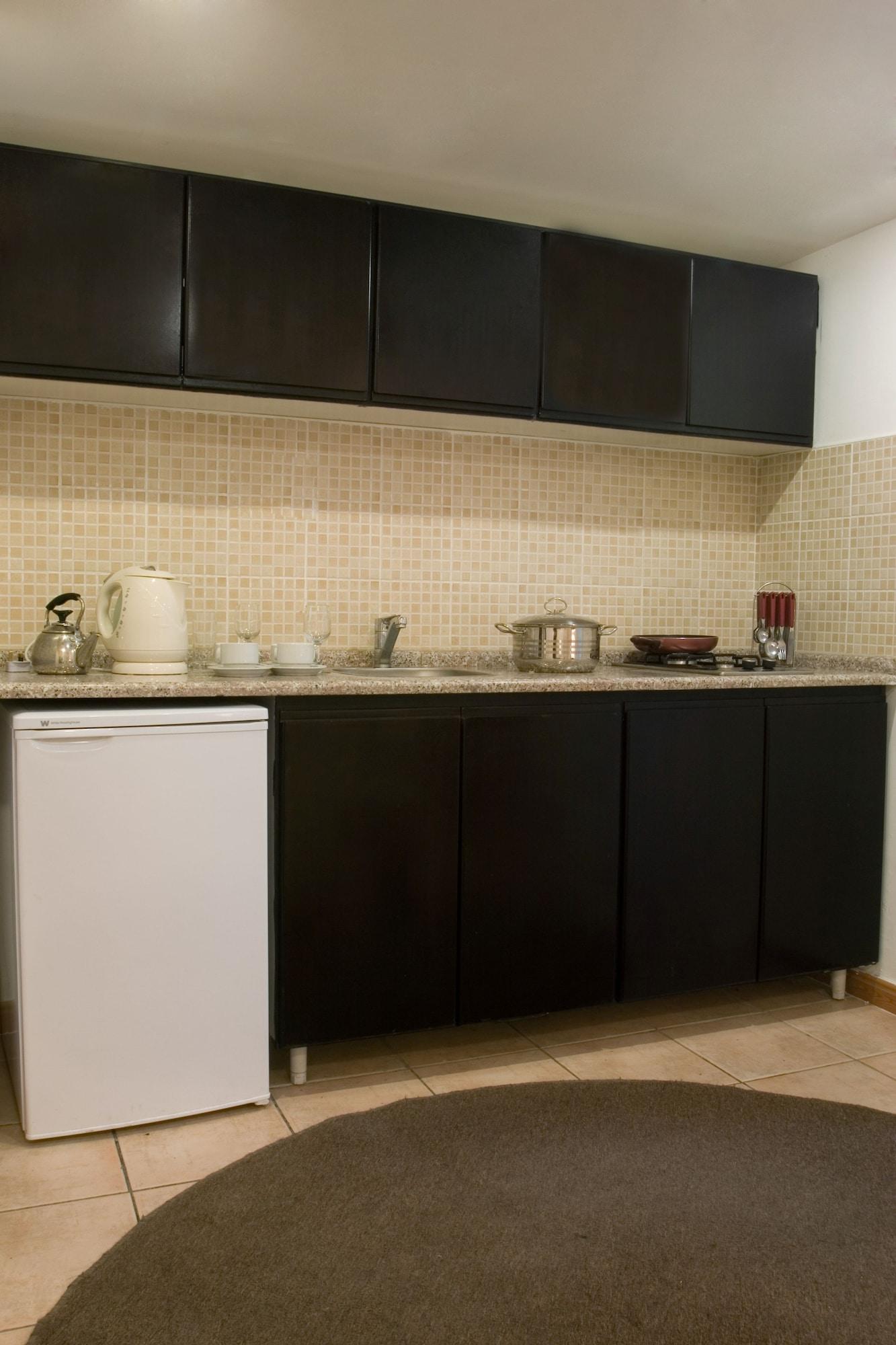 Barakat Hotel Apartments Amman Exterior photo