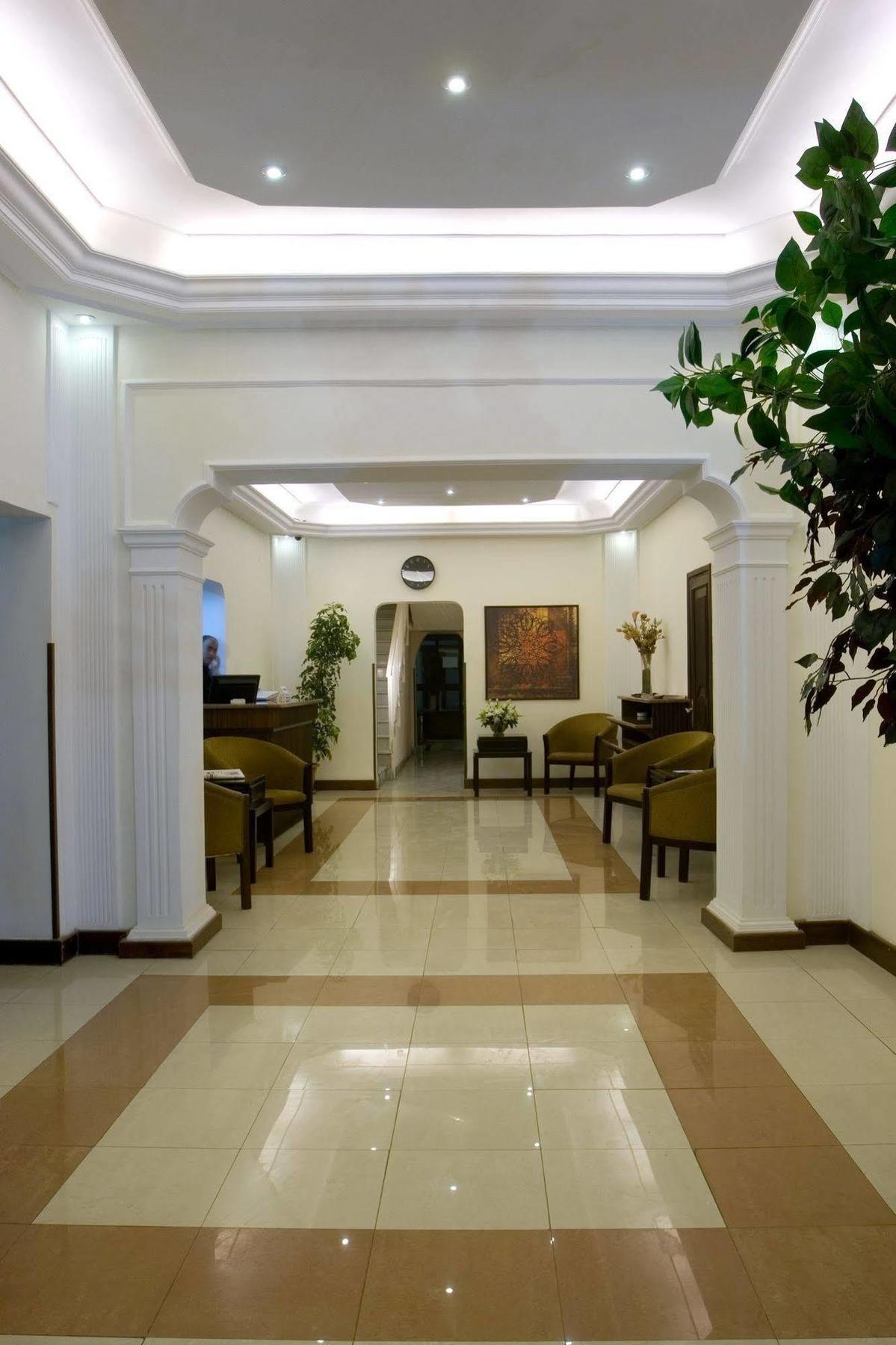 Barakat Hotel Apartments Amman Exterior photo
